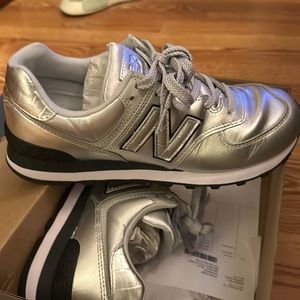 New Balance Metallic Runner 574